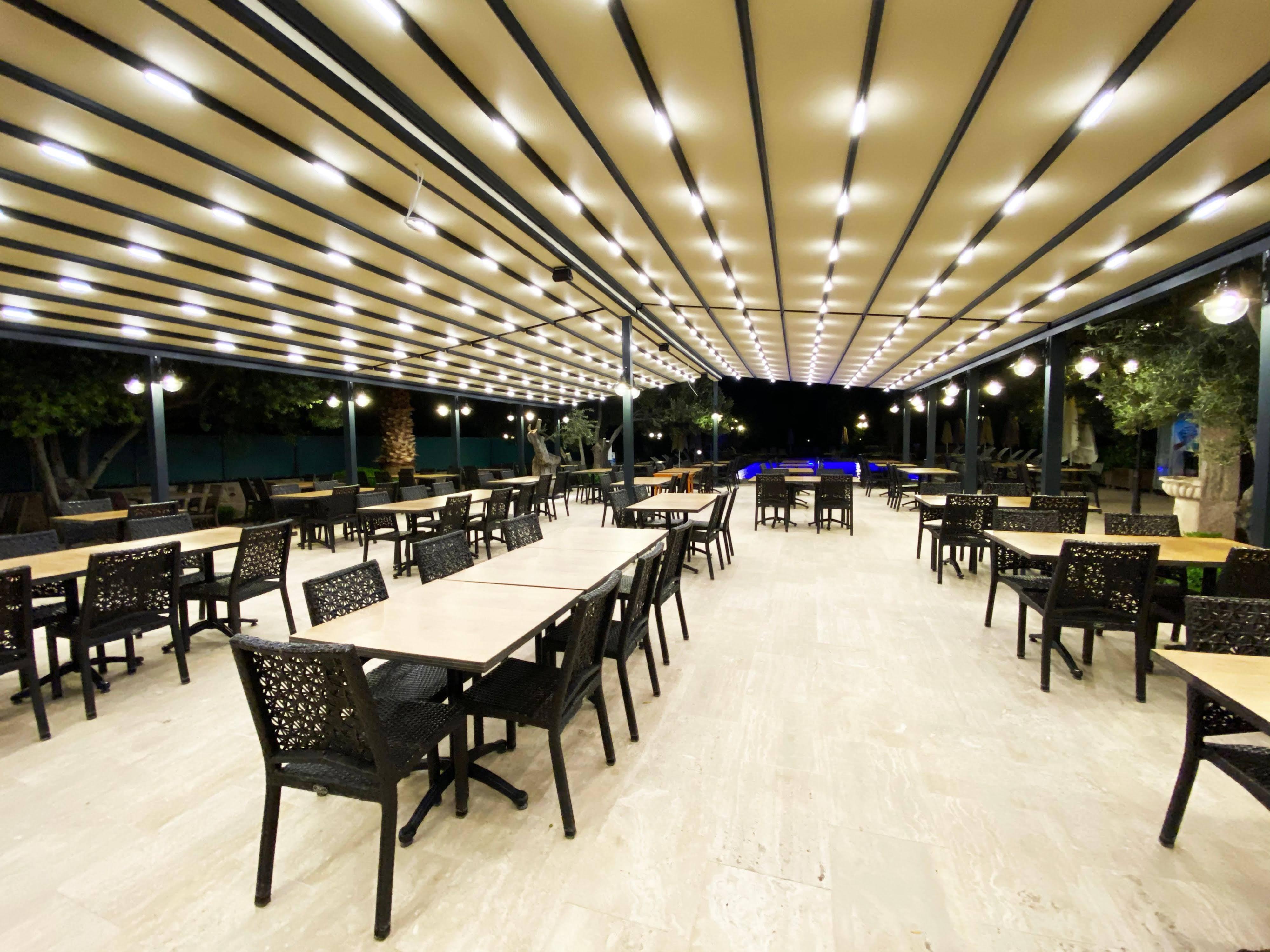 Assos Park Hotel ภายนอก รูปภาพ