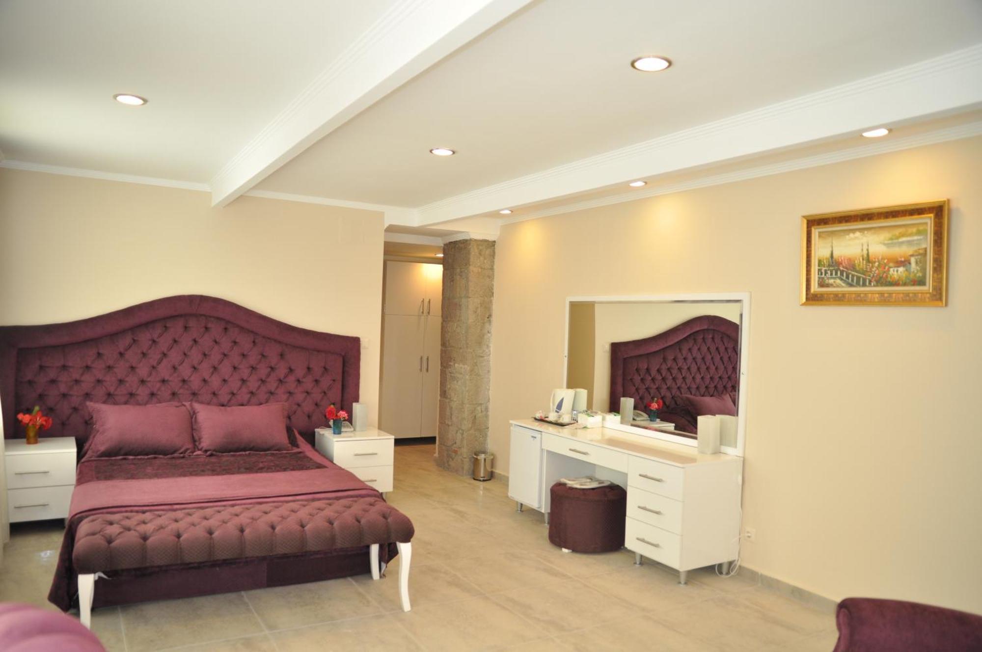 Assos Park Hotel ภายนอก รูปภาพ
