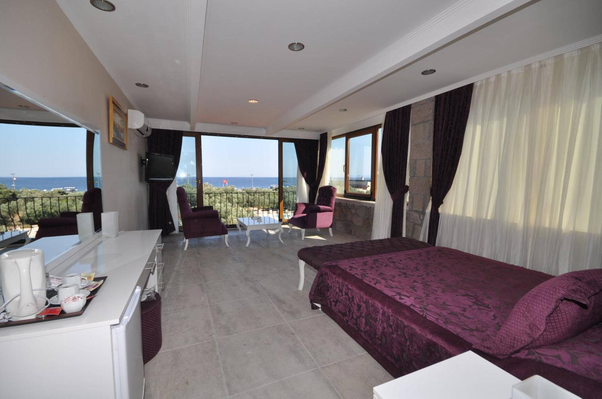 Assos Park Hotel ภายนอก รูปภาพ