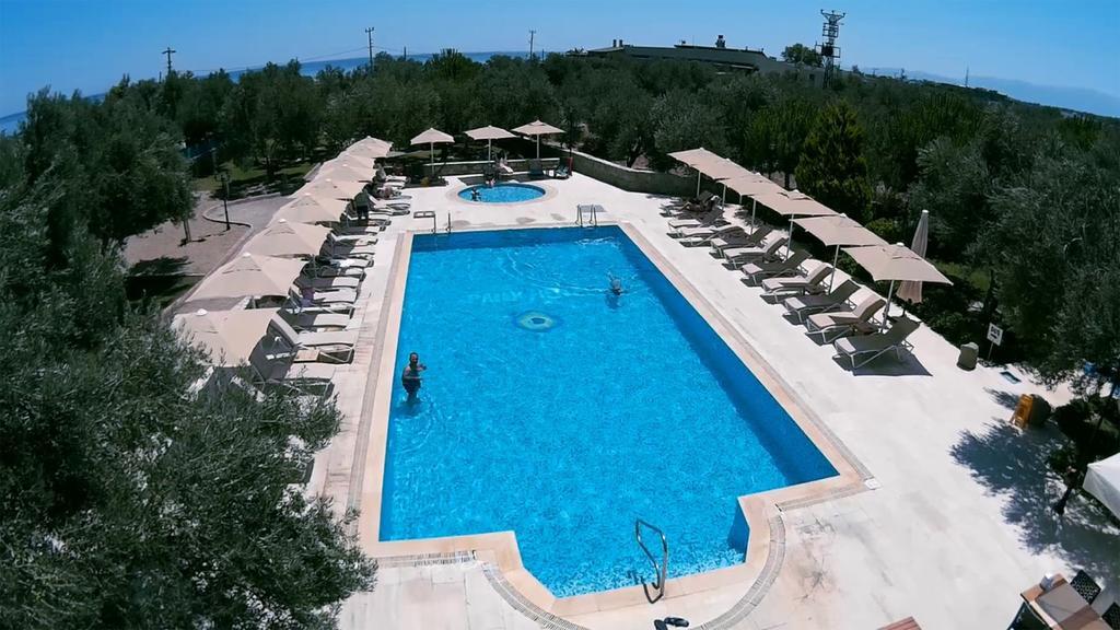 Assos Park Hotel ภายนอก รูปภาพ